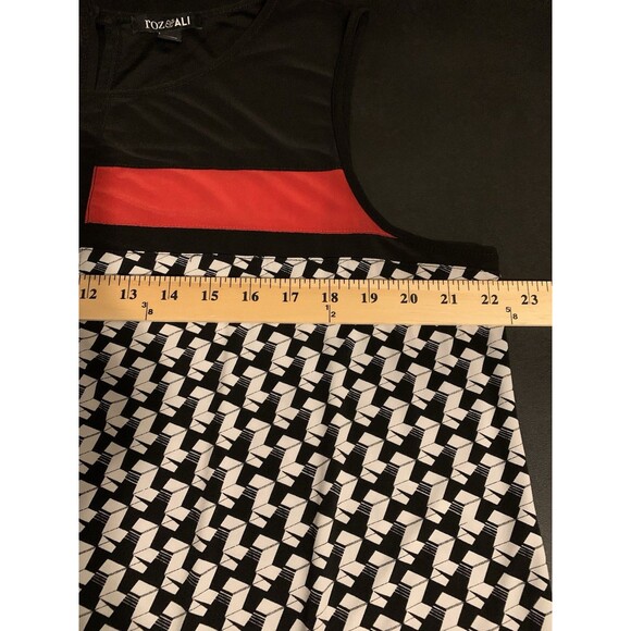 Roz Ali Woman Size 1X Top Sleeveless Stretch - Picture 6 of 7